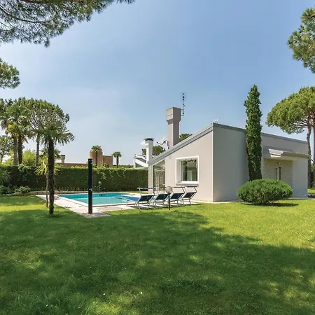 Three-bedroom Holiday In Albarella * Albarella Island